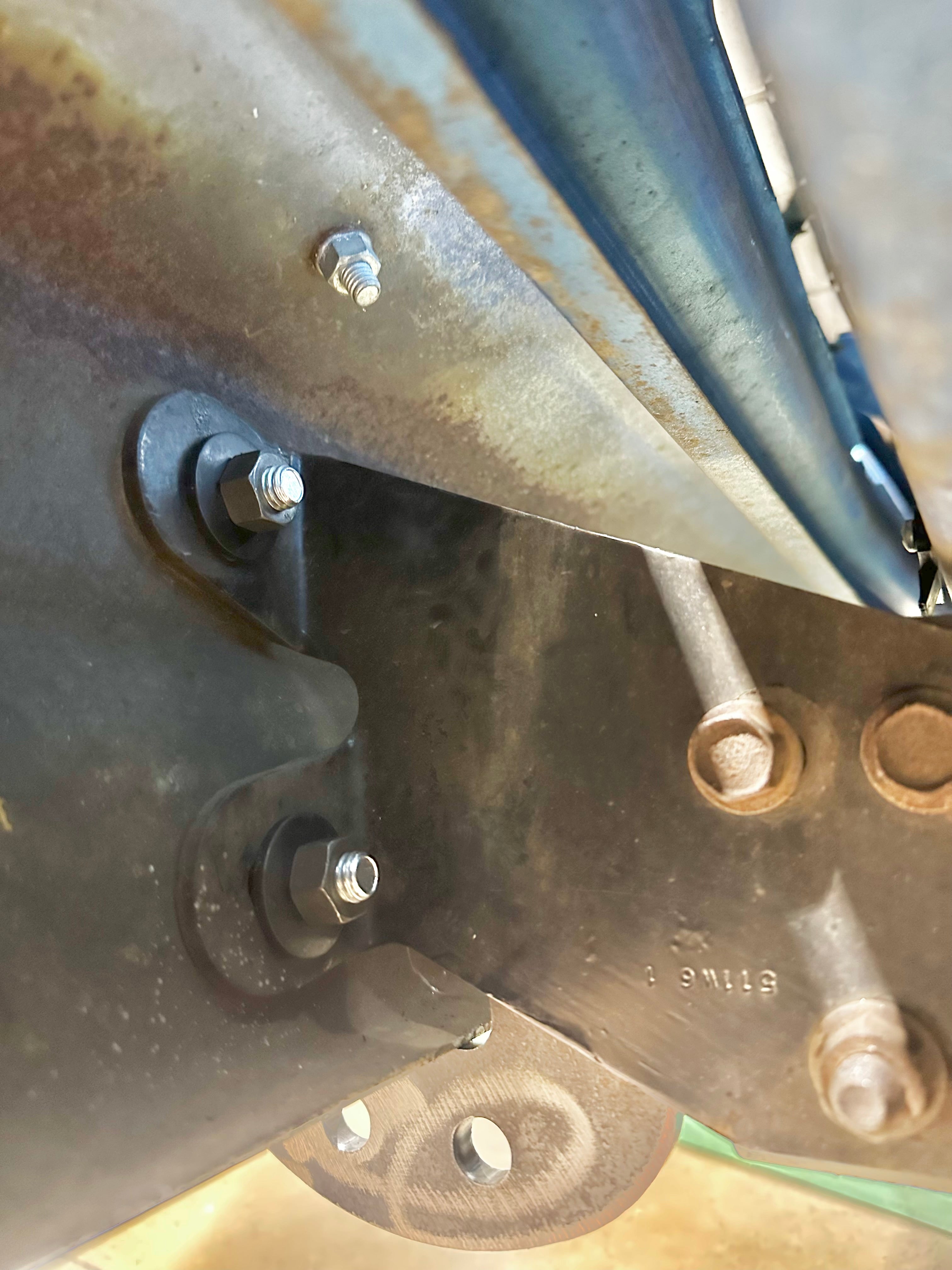 Pushbar hardware install kits